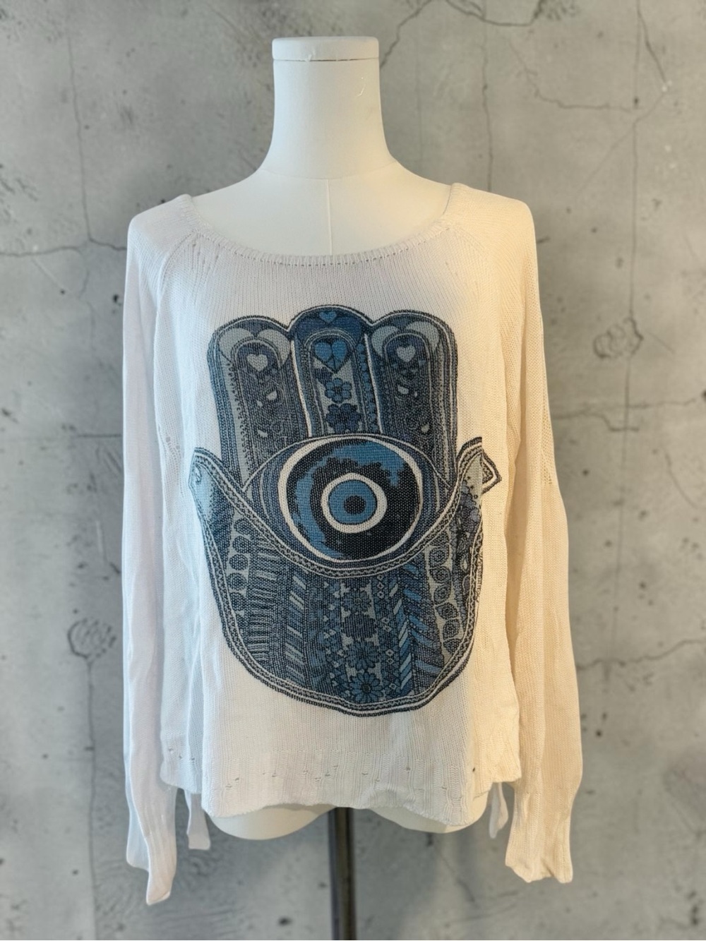 Lauren Moshi Designer
Sweater Hamsa White